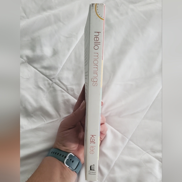 3/$15 Hello Mornings book by Kat Lee - Picture 3 of 5